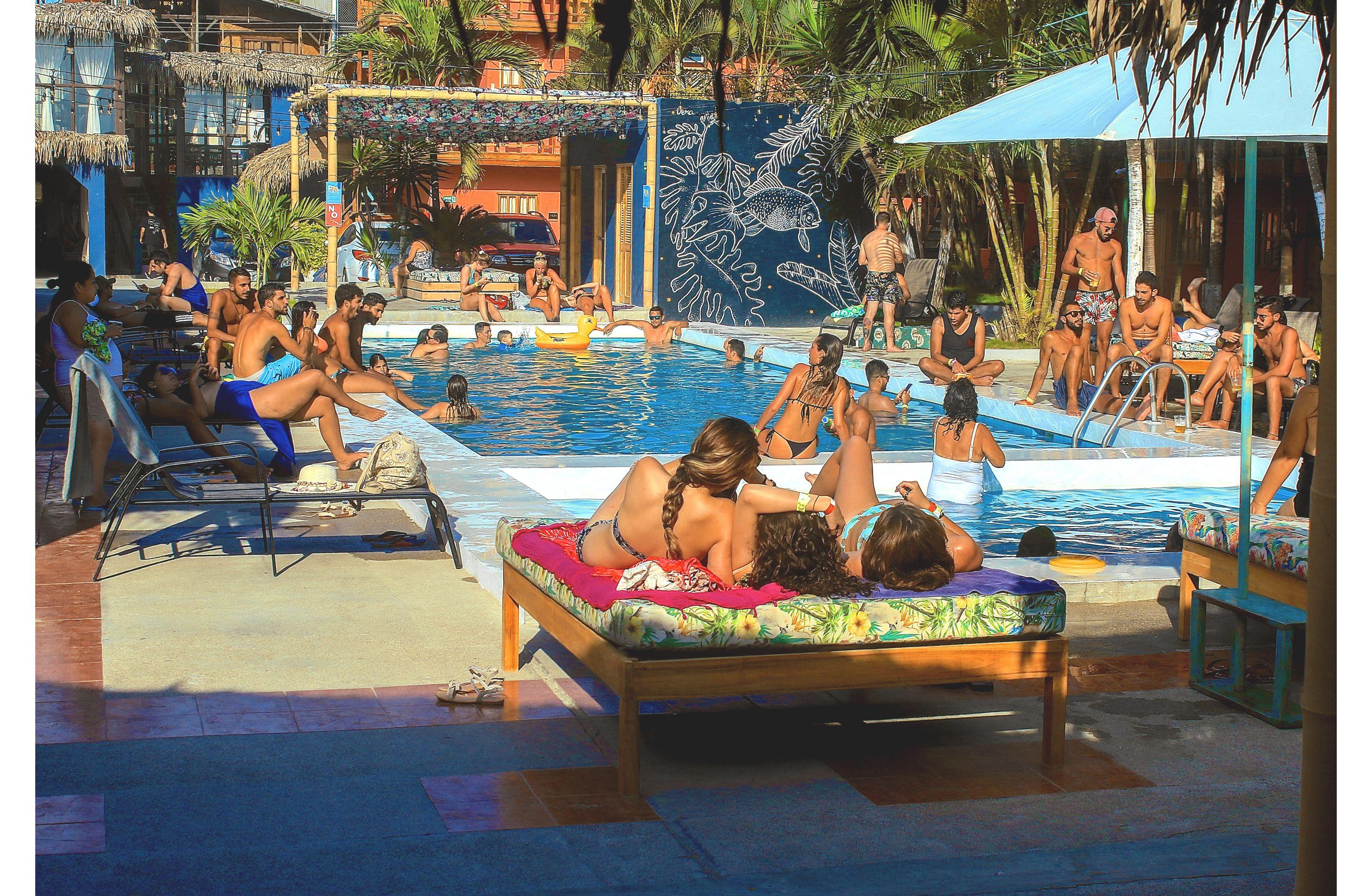 Slumber Party Montanita Hotel Exterior photo